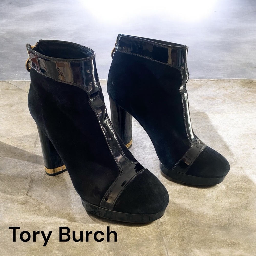 Tory Burch Suede & Patent Leather Heeled Booties – Size 7